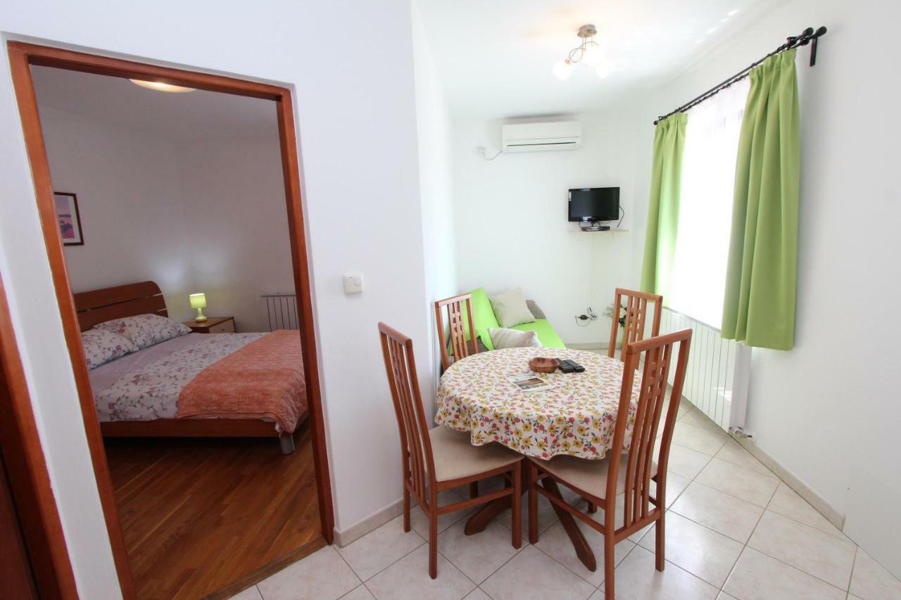 Apartments Villa Mara Rovinj Exterior photo