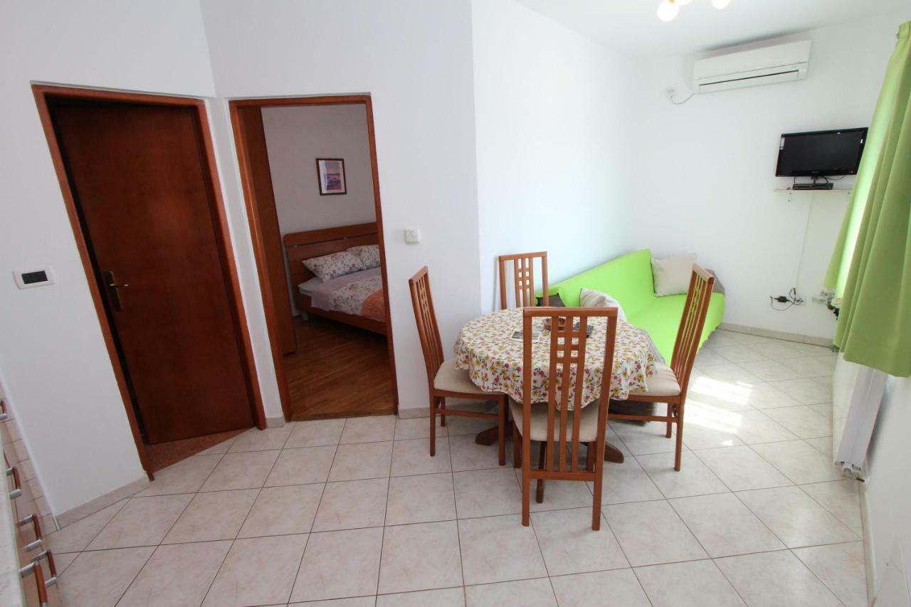 Apartments Villa Mara Rovinj Room photo